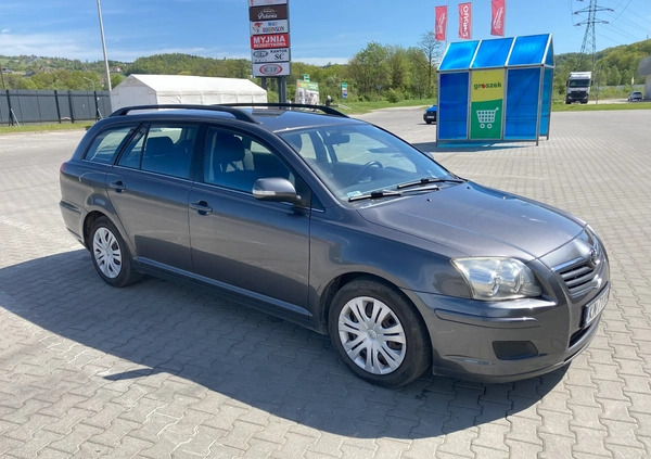 Toyota Avensis cena 12500 przebieg: 289714, rok produkcji 2008 z Błażowa małe 781